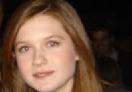Bonnie Wright e as luzes de natal
