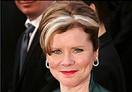 Parabéns, Imelda Staunton
