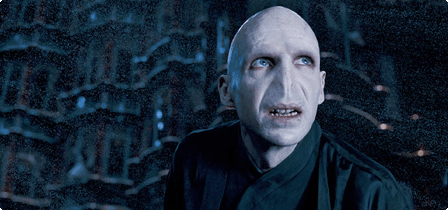 17 maneiras de distrair Voldemort enquanto Harry procura pelas Horcruxes